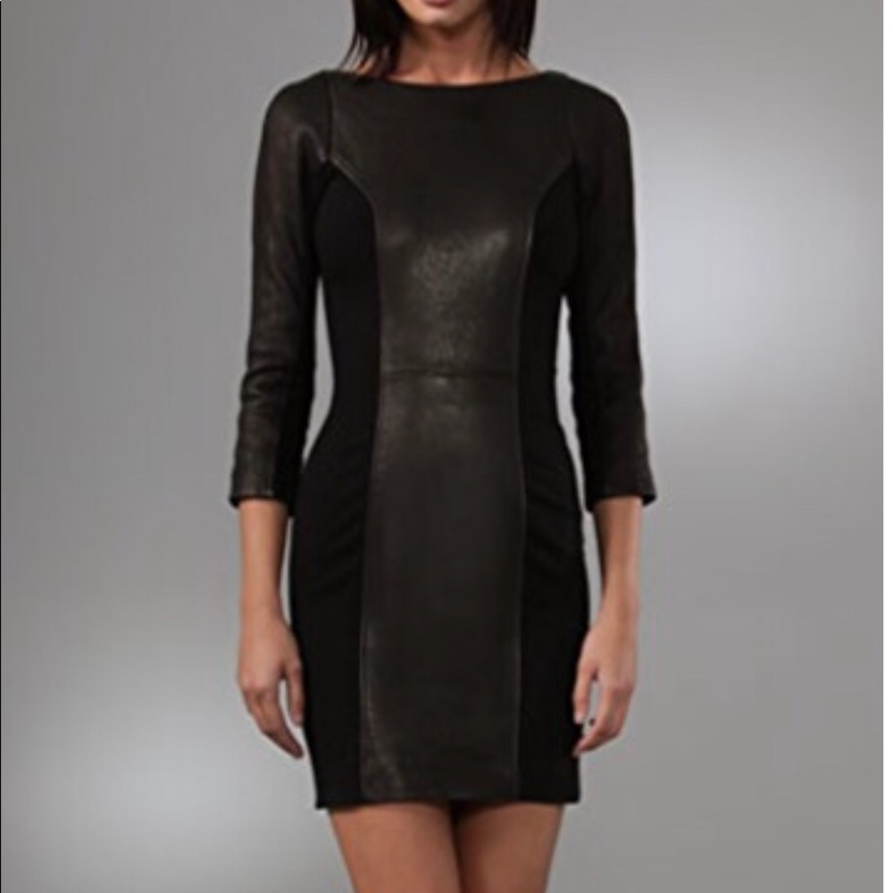100% leather and Quality spandex.